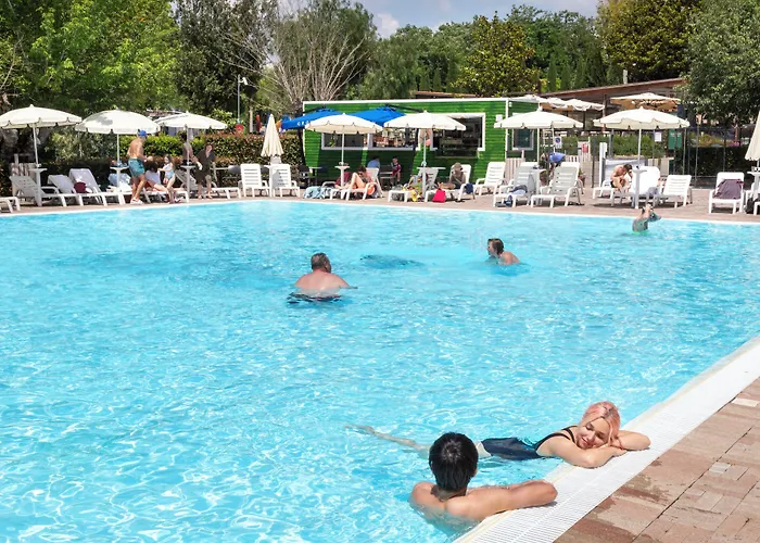 Vakantiepark Hu In Town Rome